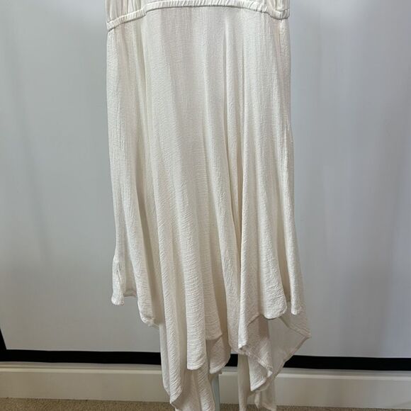 VOLCOM Women’s Best Fest Handkerchief Hem Strappy Sundress White/Gray Size Small - Picture 10 of 16